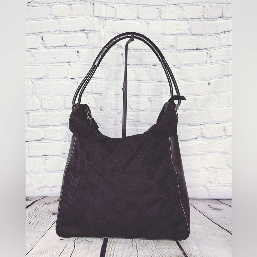 ❌SOLD❌Authentic vintage Gucci shoulder bag